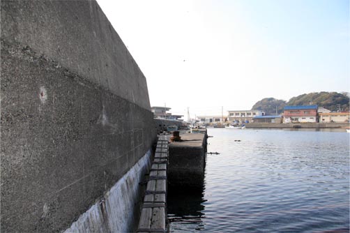 佐島漁港　小堤防